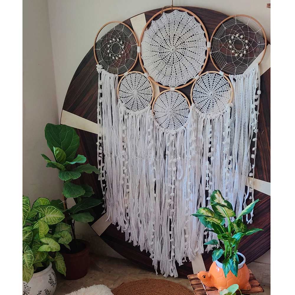 Serene White Cluster Wall Hanging Dreamcatcher